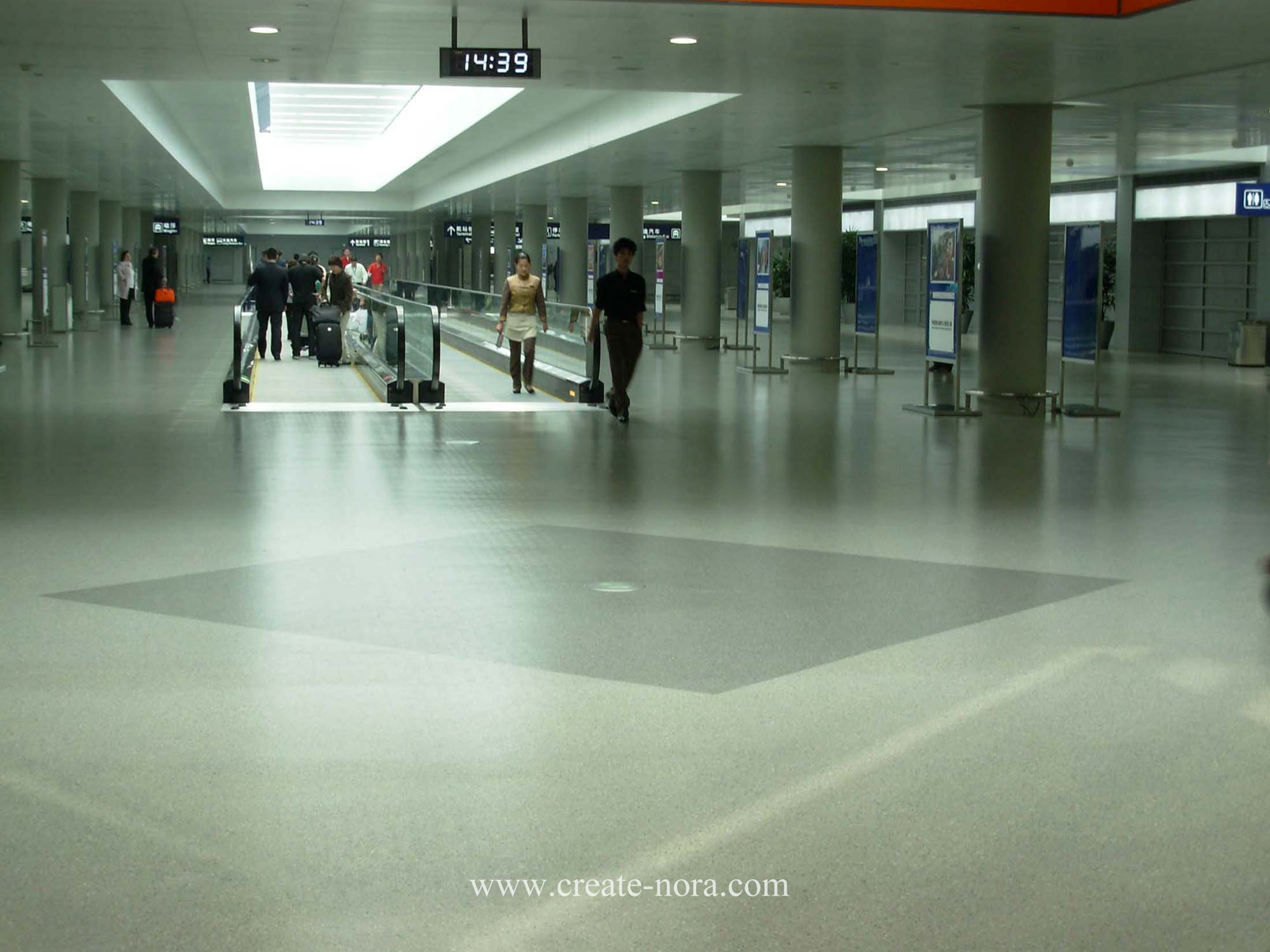 the photo of nora rubber flooring in Pudong International Airport Terminal 2 9